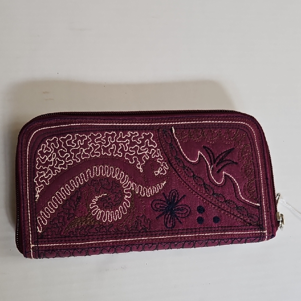 Chic Embroidered Women's Wallet - Burgundy